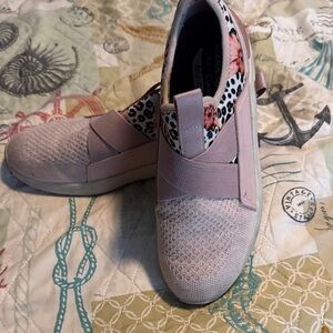 Mark Nason Slip-On Athletic Sneakers in Blush Pink with Floral Lining
